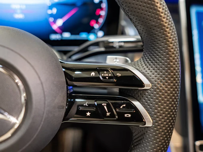 Mercedes-Benz GLC 300 COUPE/258HP/AMG/360/PANO/NIGHT/898v, снимка 8 - Автомобили и джипове - 53341900