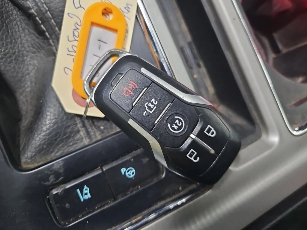 Ford F150 * LARIAT CREW CAB SHORT BED * CARFAX *   | Mobile.bg   7