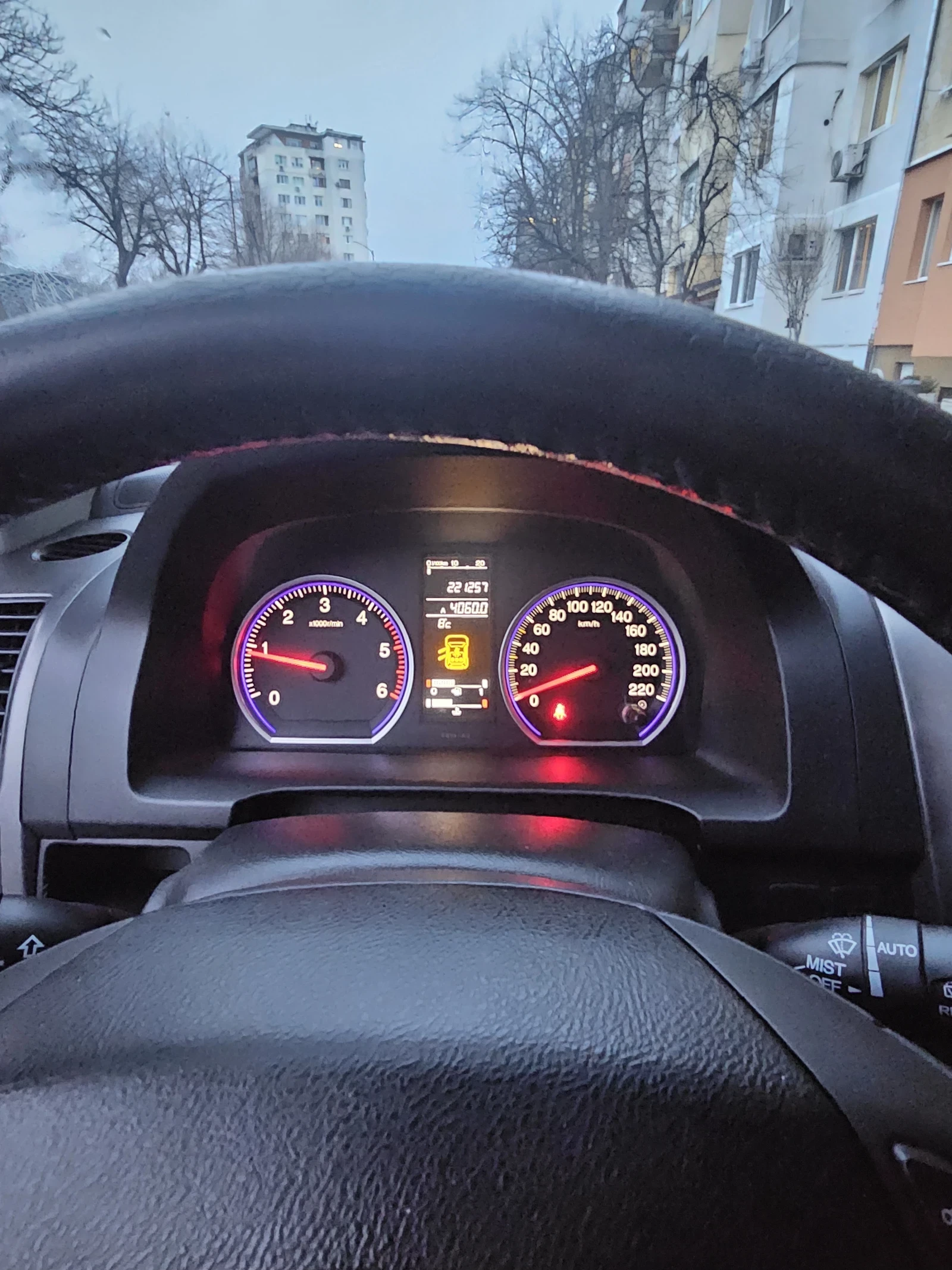 Honda Cr-v, снимка 9 - Автомобили и джипове - 53640279