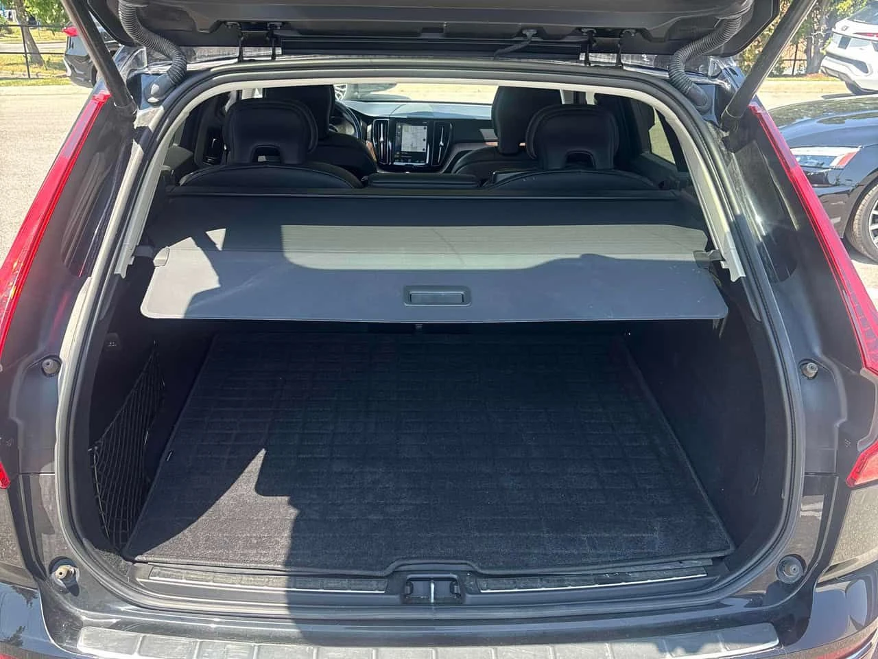 Volvo XC60 Inscription/CARFAX/ФИНАНСИРАНЕ, снимка 12 - Автомобили и джипове - 55269759