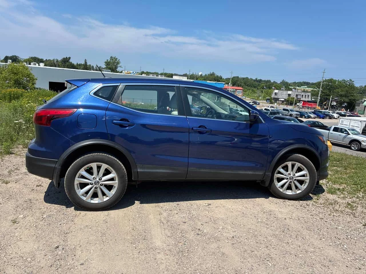 Nissan Qashqai ��������| KEYLESS| NAVI| CARFAX|  | Mobile.bg � ����������� 3