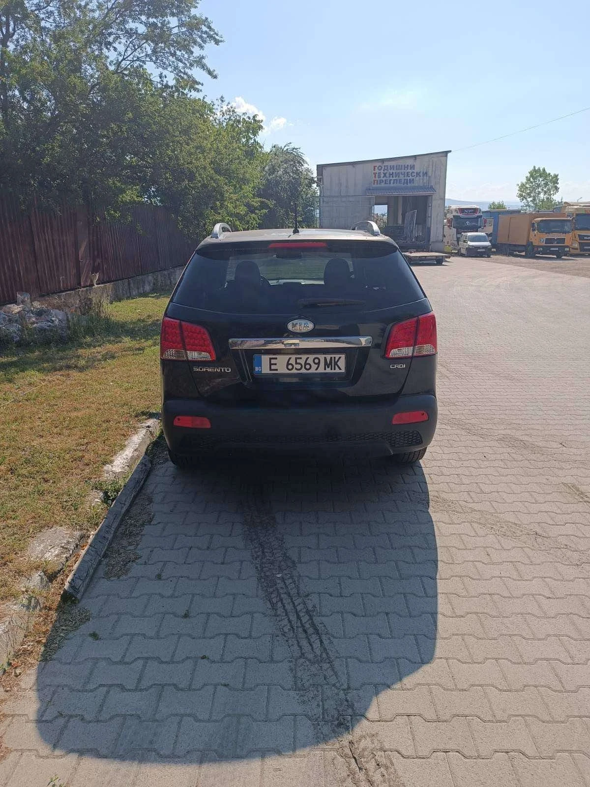 Kia Sorento 2.2, снимка 4 - Автомобили и джипове - 55977233