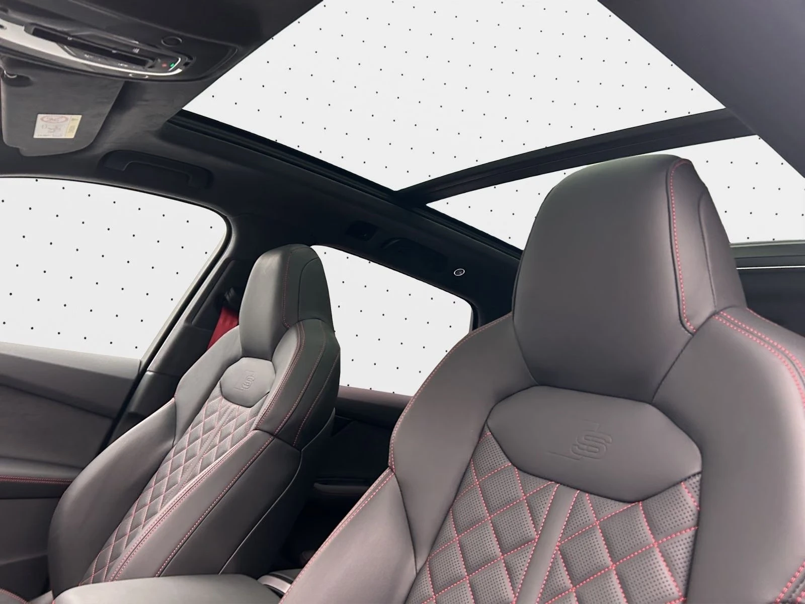 Audi SQ7 FACELIFT / BLACK OPTIC / CARBON/ MATRIX/ PANO/ HUD, снимка 8 - Автомобили и джипове - 56093089
