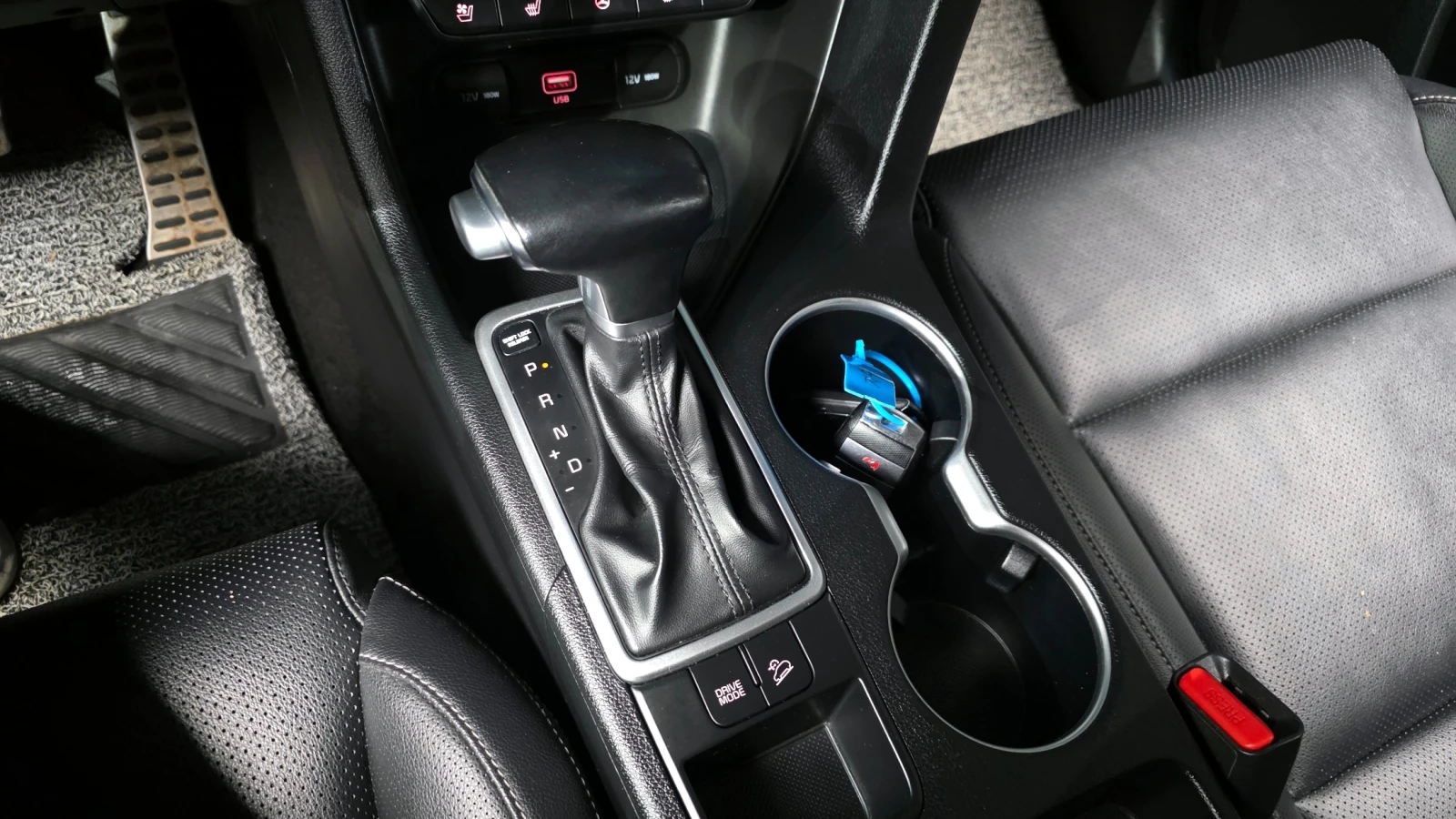 Kia Sportage Diesel 2.0 2WD Prestige autogeorge.com, снимка 13 - Автомобили и джипове - 56116670