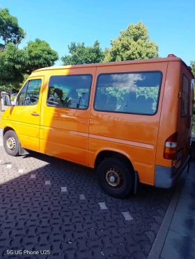 Mercedes-Benz 208, снимка 4