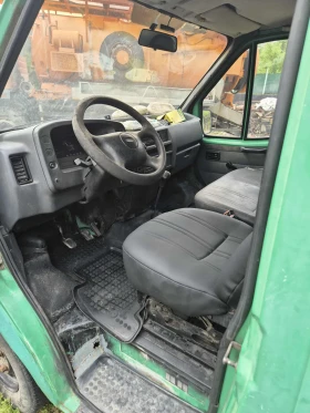     Ford Transit 2, 5