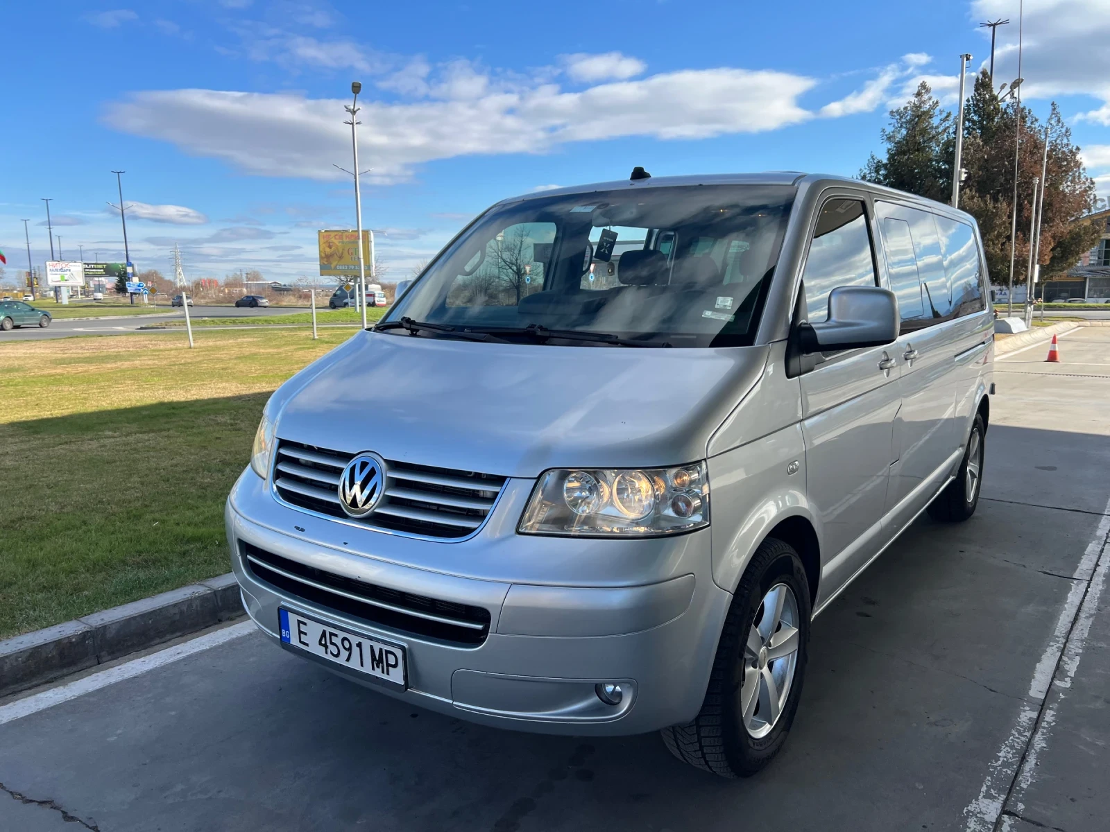 VW Caravelle