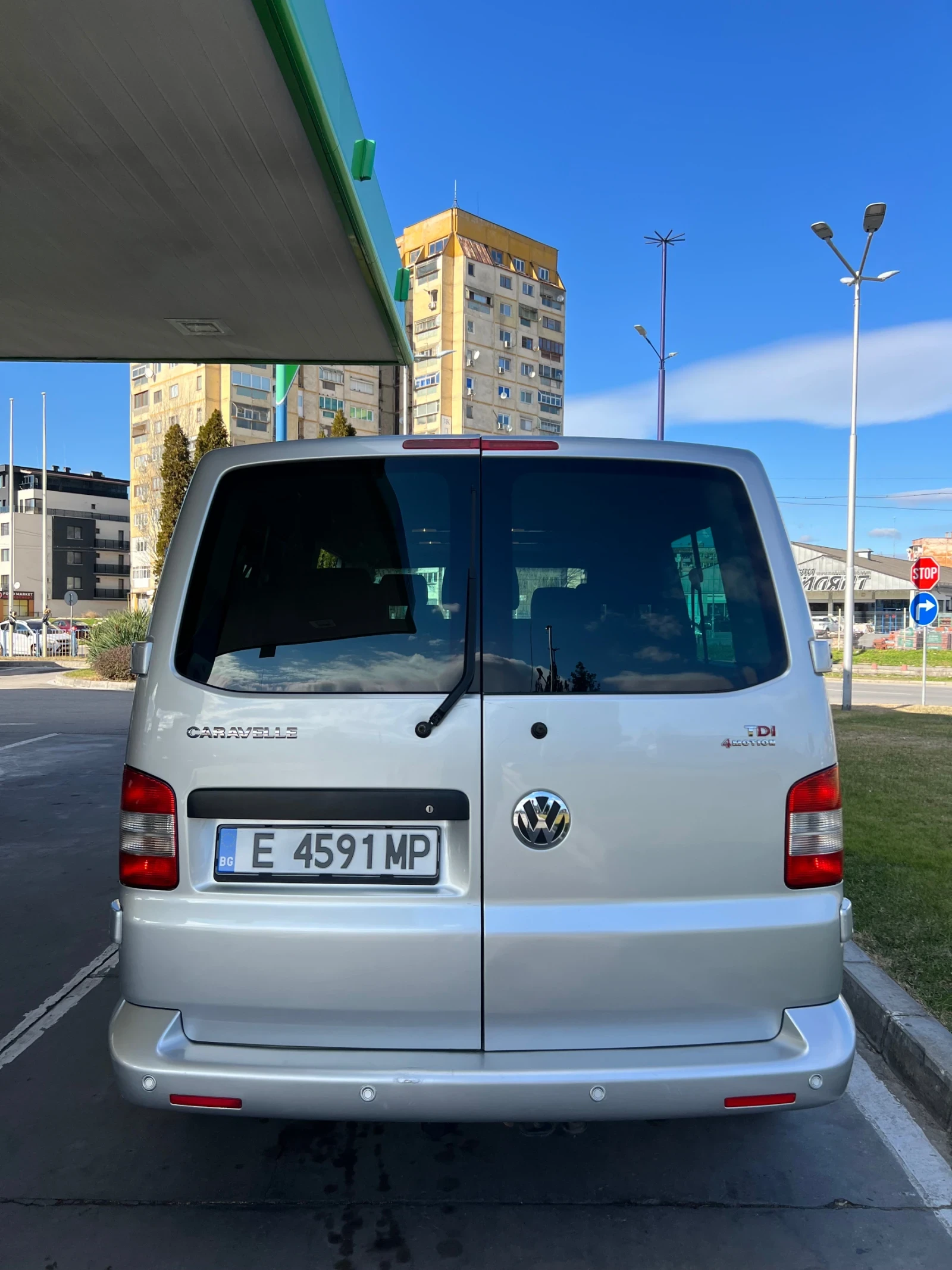 VW Caravelle, снимка 5 - Бусове и автобуси - 56212989