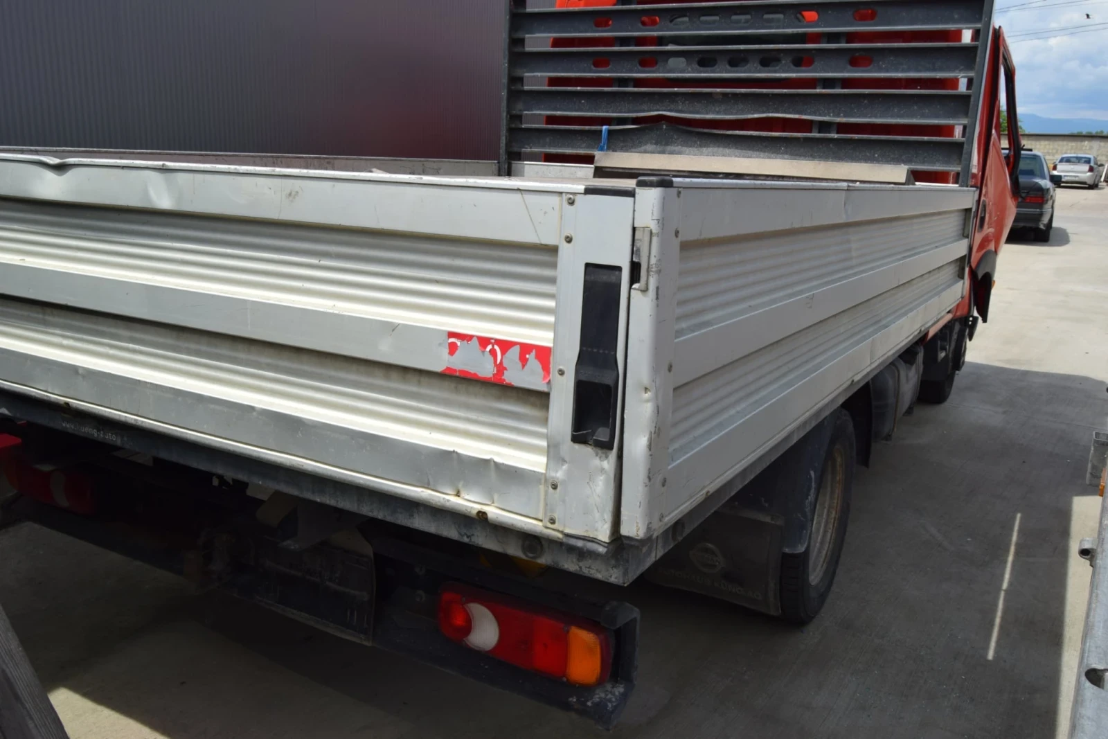 Nissan Kabstar 3513, снимка 7 - Камиони - 54643434