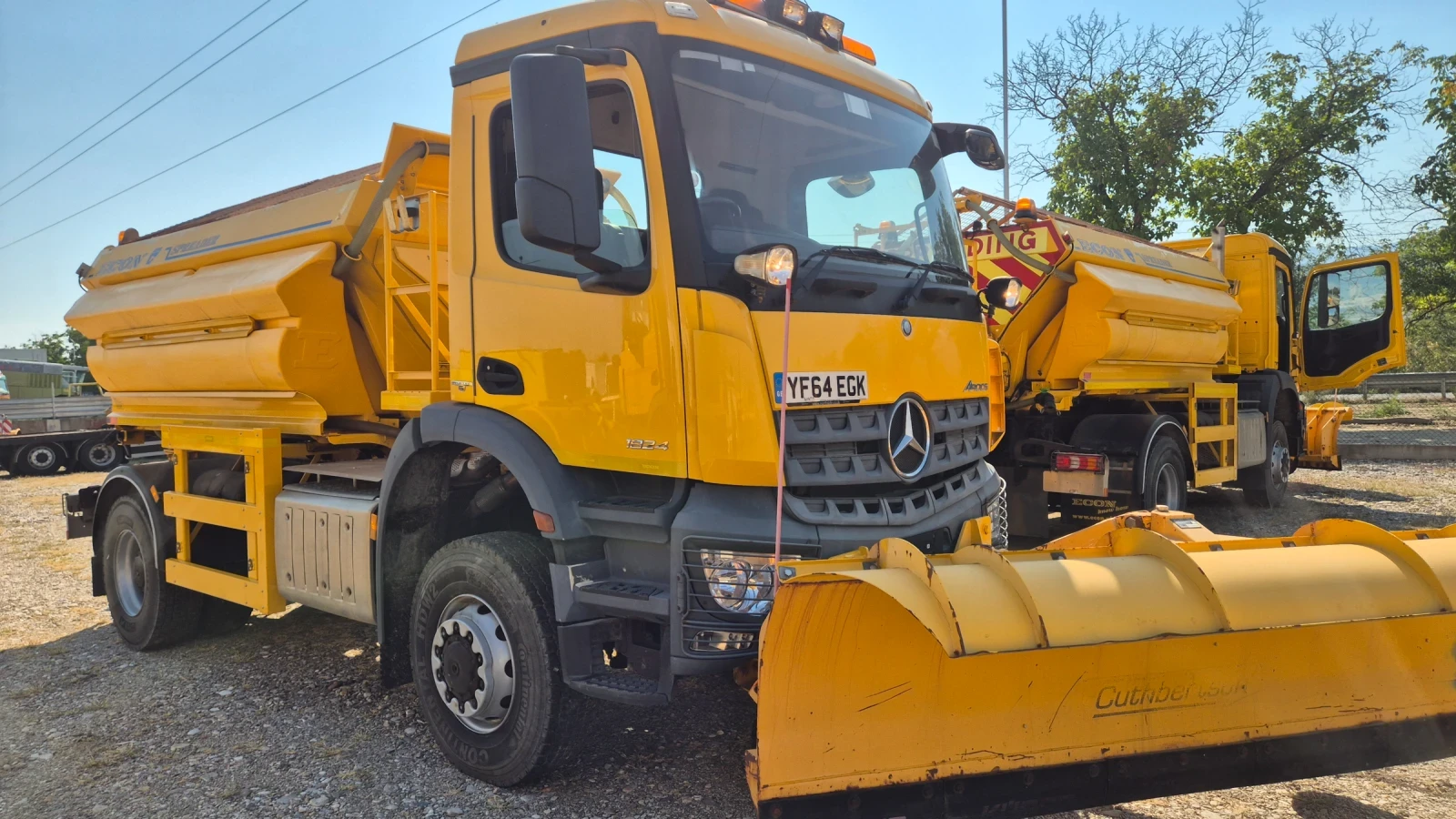 Mercedes-Benz Arocs 4x4, снимка 3 - Камиони - 56163190