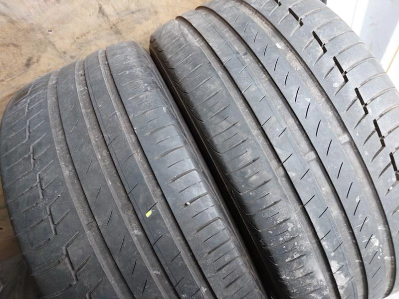 Гуми Летни 235/45R17, снимка 2 - Гуми и джанти - 37107470