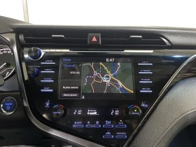 Toyota Camry 2.5i ХИБРИД, снимка 10