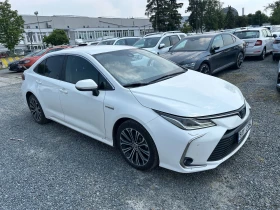 Toyota Corolla 1.8 Hybrid/ Comfort/ e-CVT/ Седан/ Очакван!, снимка 3
