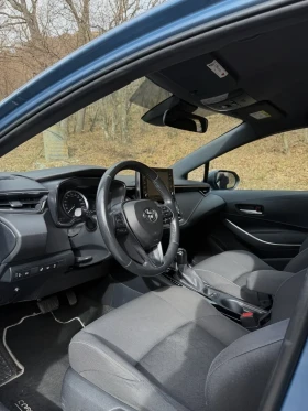 Toyota Corolla 1.8 HYBRID 122 к.с e-CTV, снимка 4