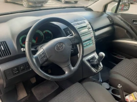 Toyota Corolla verso 2.2 Д4Д, снимка 5