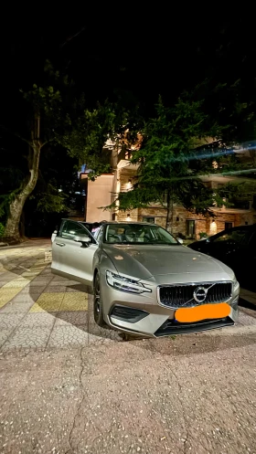 Volvo V60 2.0 D4 Momentum 190кс | Auto.bg — изображение 1
