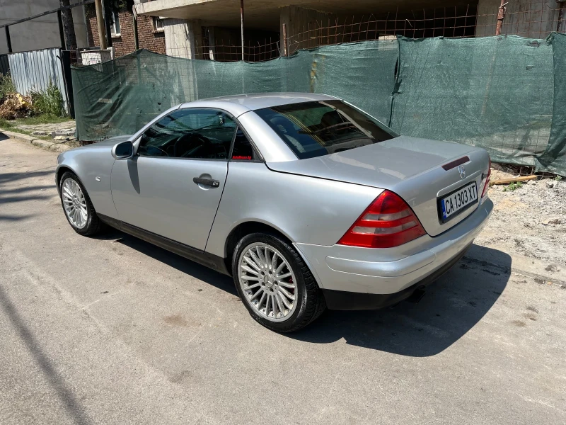 Mercedes-Benz SLK 200, снимка 4 - Автомобили и джипове - 49144175