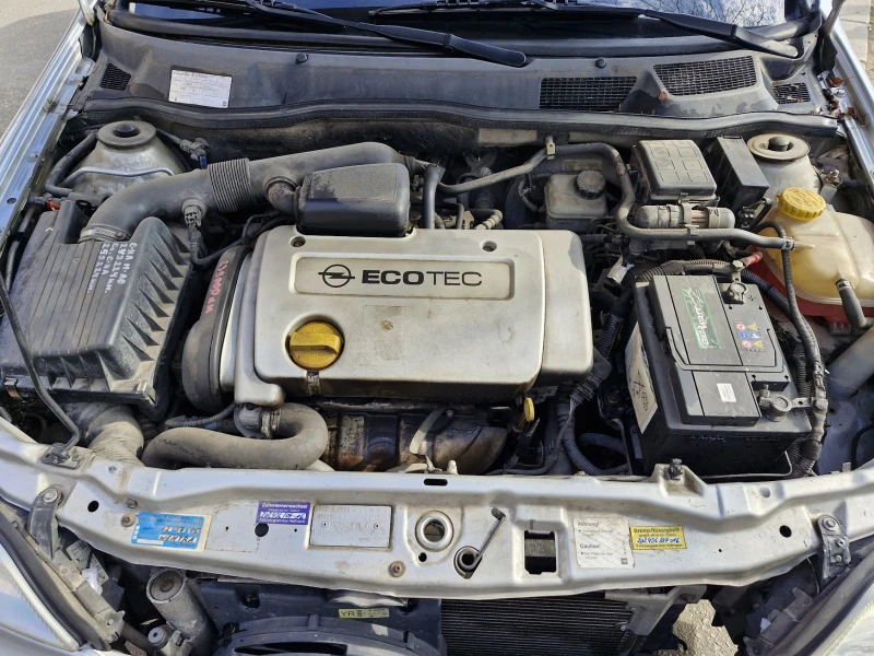 Opel Astra  1.6, снимка 7 - Автомобили и джипове - 49245658