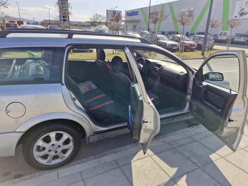 Opel Astra  1.6, снимка 6 - Автомобили и джипове - 49245658