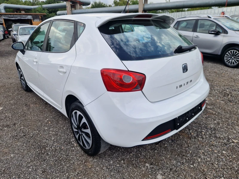 Seat Ibiza 1.6TDI 90PS. ITALIA, снимка 6 - Автомобили и джипове - 51568537