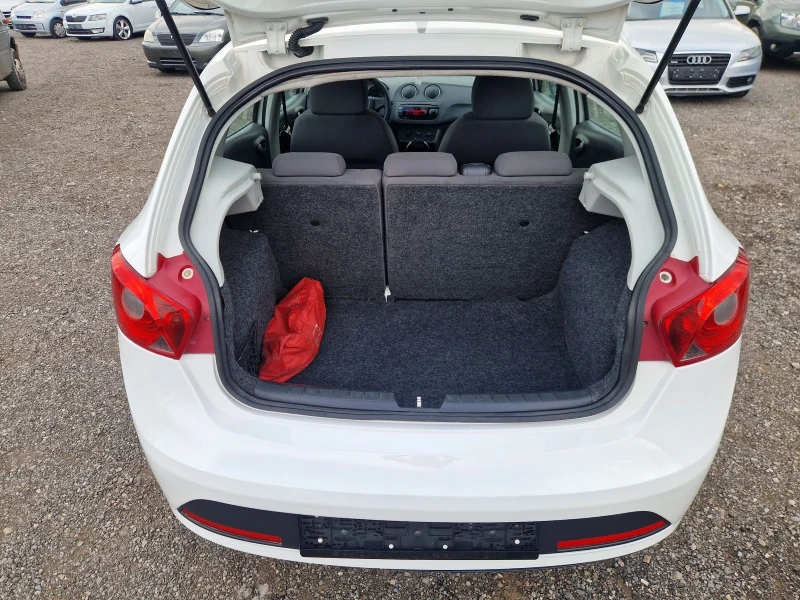Seat Ibiza 1.6TDI 90PS. ITALIA, снимка 8 - Автомобили и джипове - 51568537