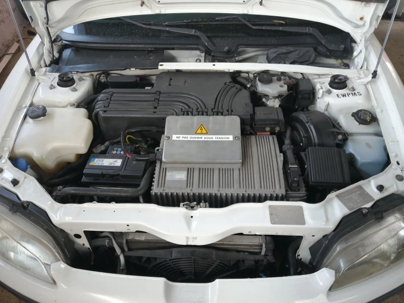 Peugeot 106 electric, снимка 6 - Автомобили и джипове - 52500133