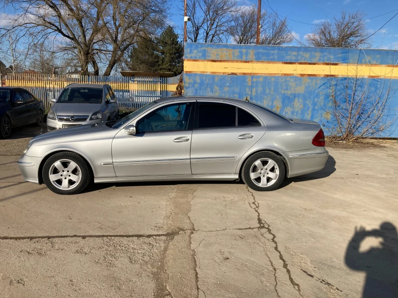 Mercedes-Benz E 270, снимка 2 - Автомобили и джипове - 52945125
