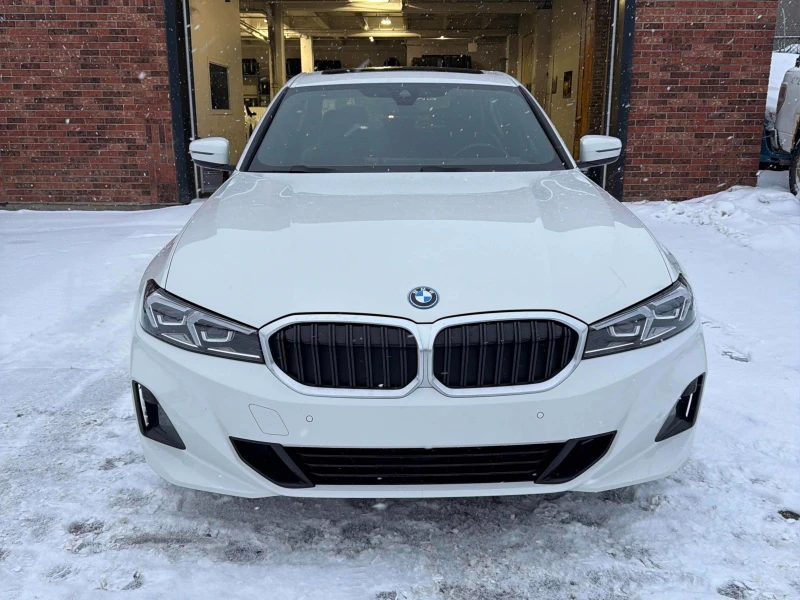 BMW 330 e * * CARFAX * * АВТО КРЕДИТ * * , снимка 2 - Автомобили и джипове - 53114574