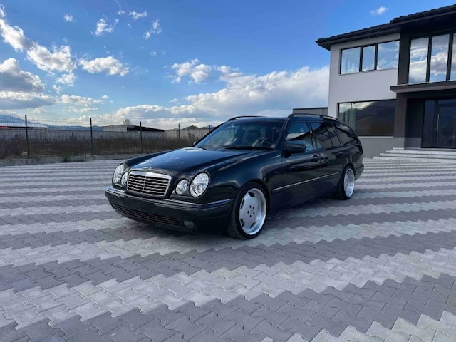 Mercedes-Benz E 420, снимка 2 - Автомобили и джипове - 54507950