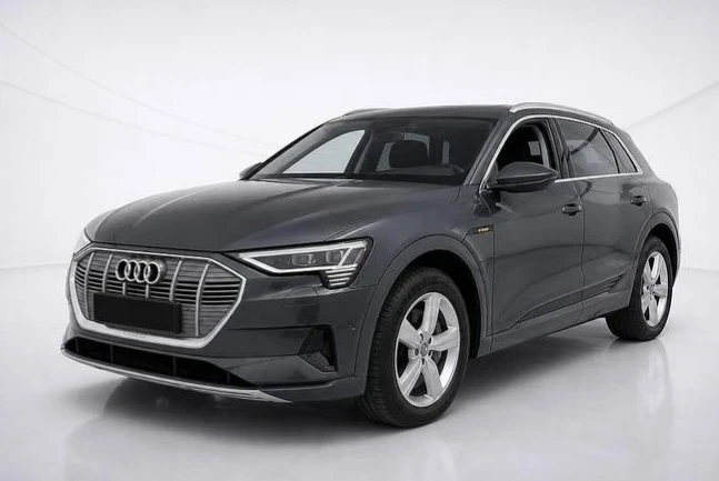 Audi E-Tron 50 Quattro 71kWh, снимка 2 - Автомобили и джипове - 56632604