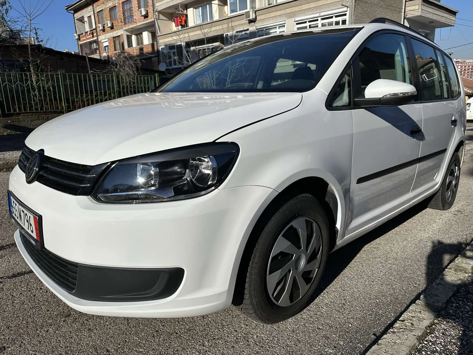 VW Touran  - изображение 8