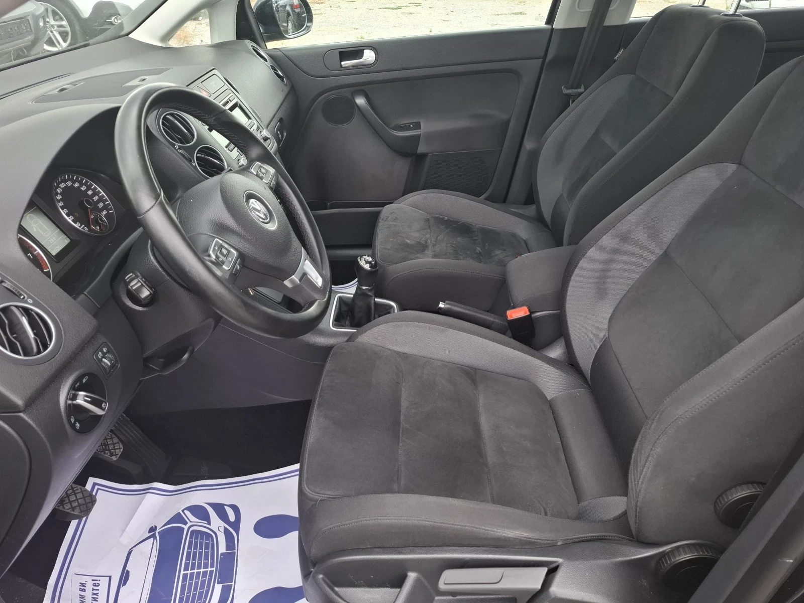 VW Golf Plus 1, 6i-102к.с.-бензин/газ - изображение 7
