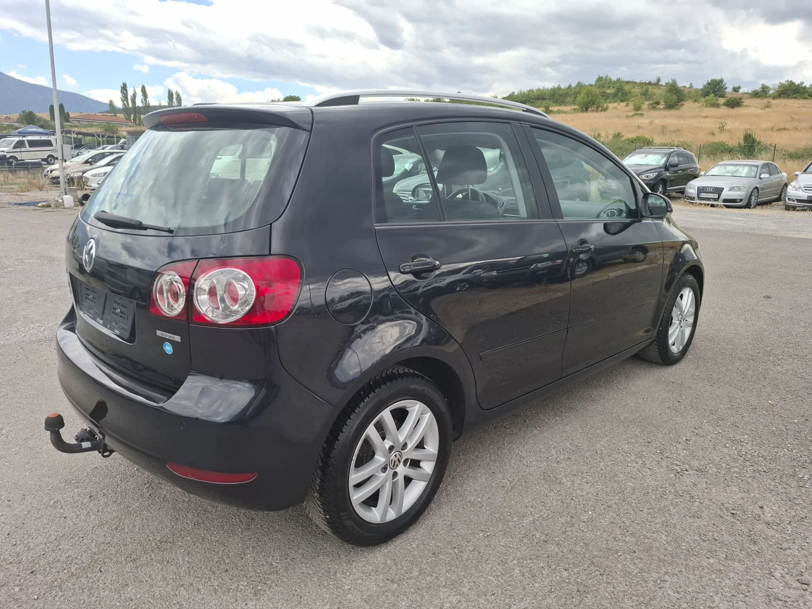 VW Golf Plus 1, 6i-102к.с.-бензин/газ - изображение 5