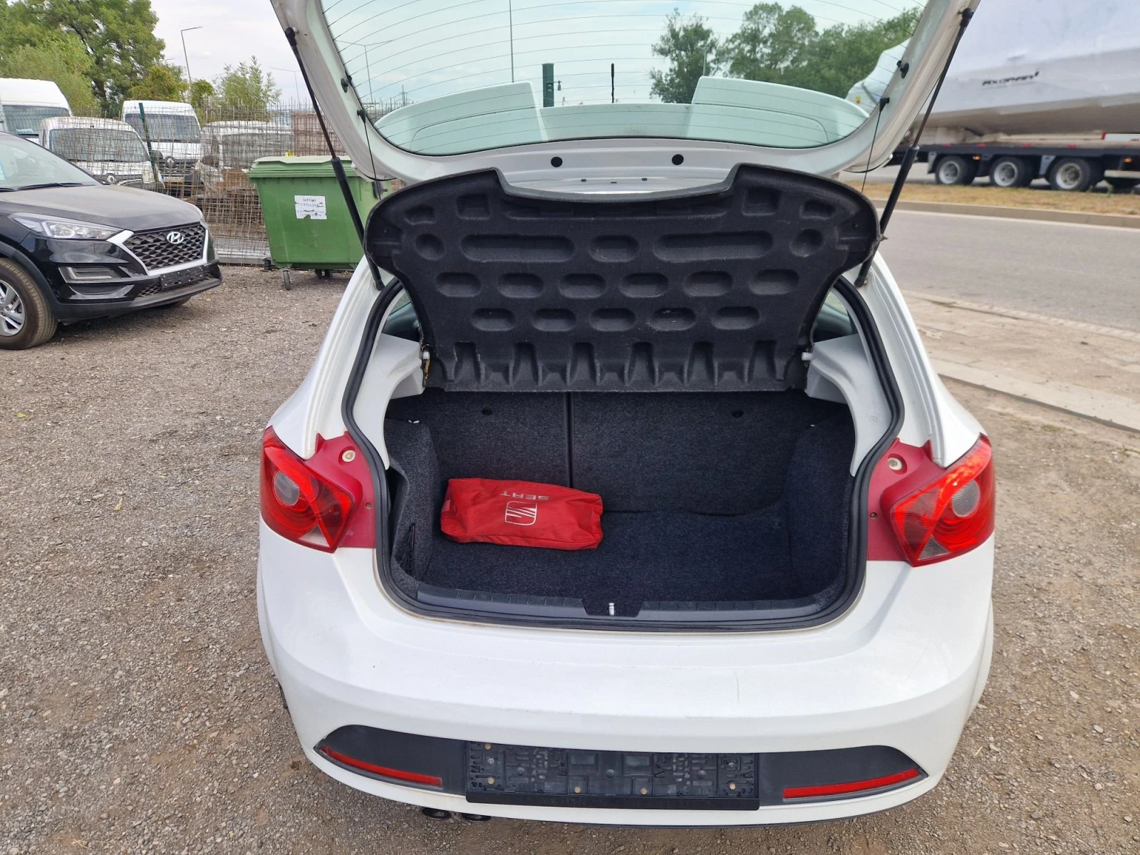 Seat Ibiza 1.6TDI 90PS. ITALIA | Mobile.bg � ����������� 8