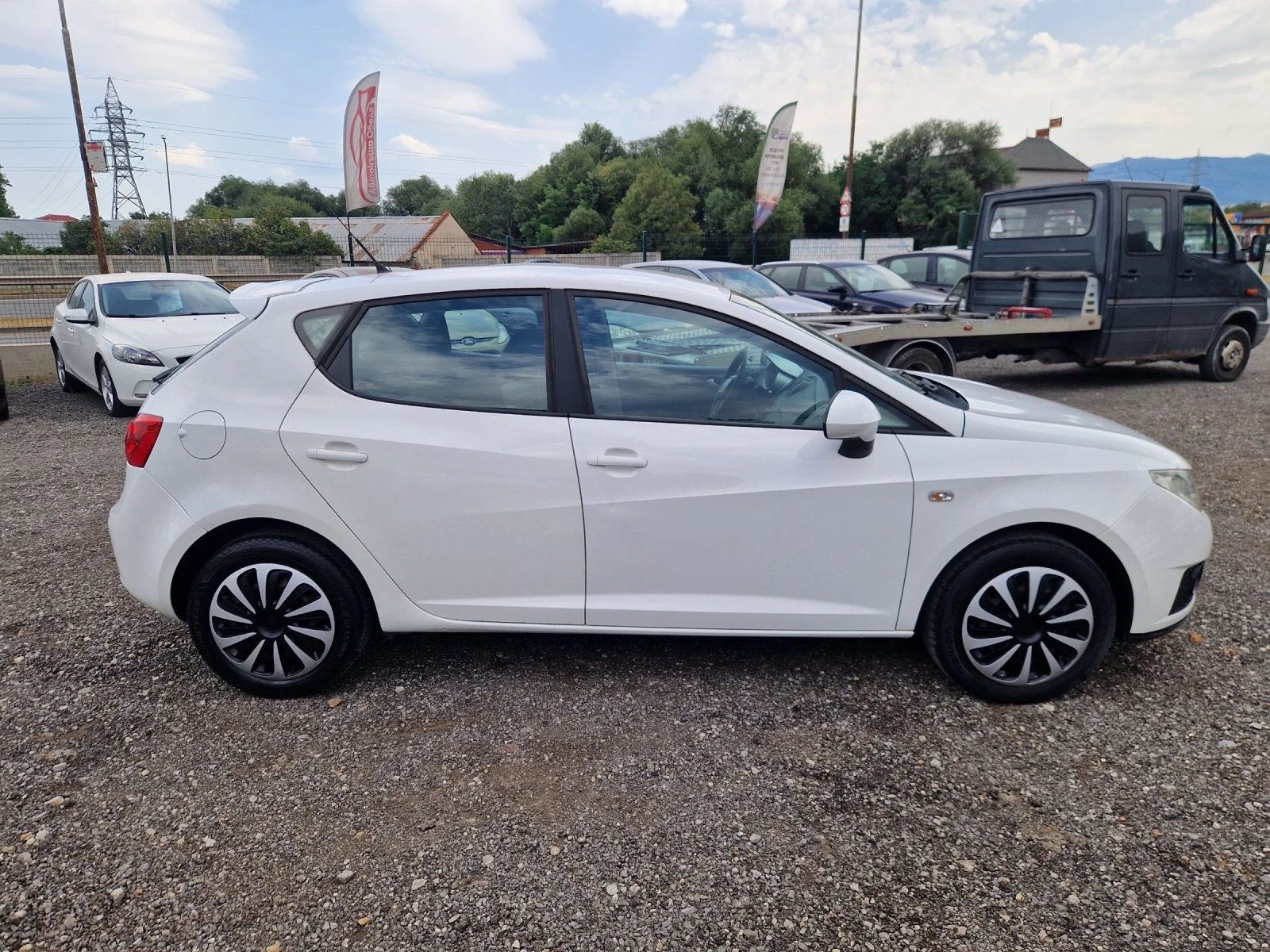 Seat Ibiza 1.6TDI 90PS. ITALIA - изображение 9