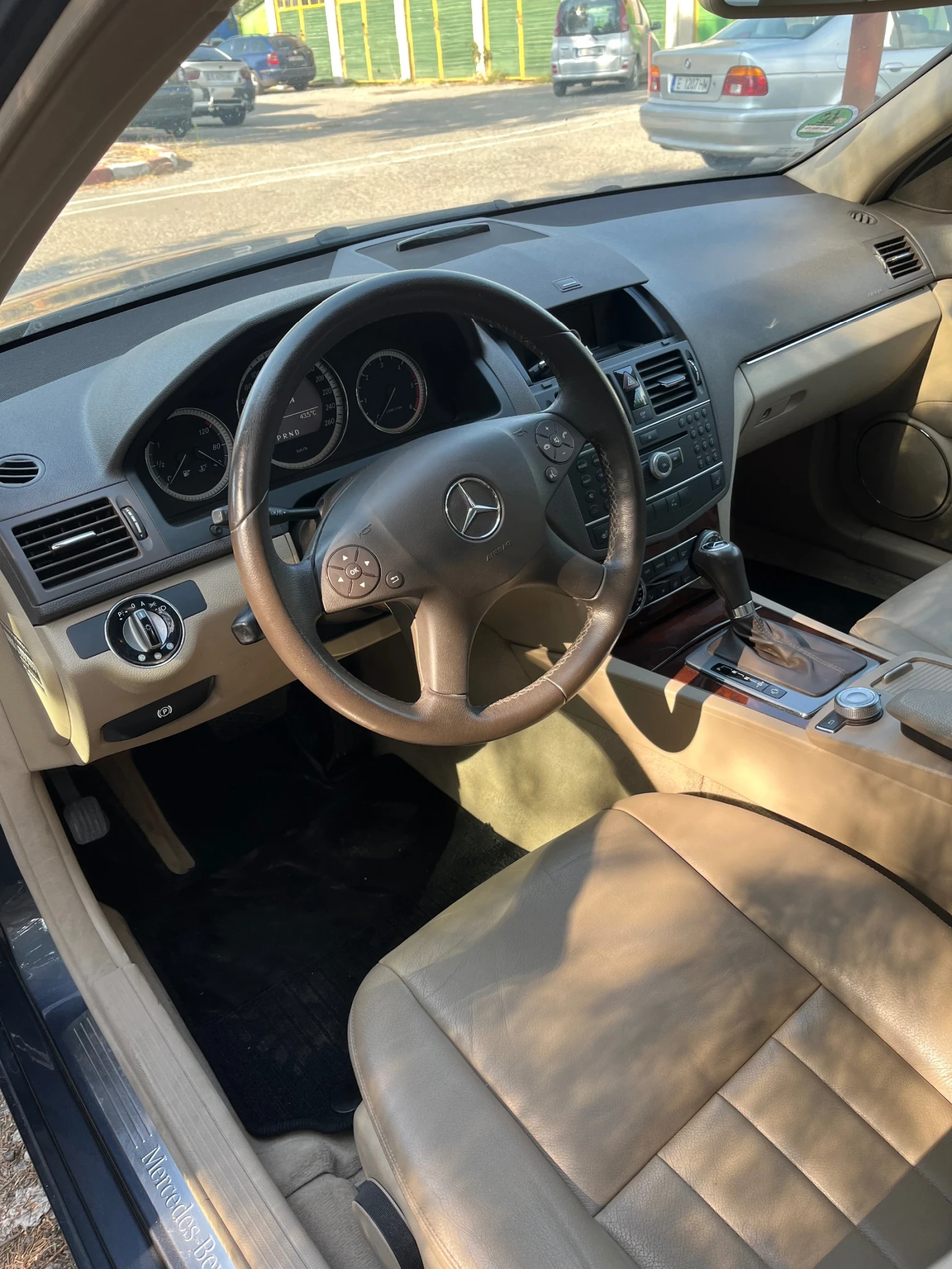 Mercedes-Benz C 220 W204 - изображение 2