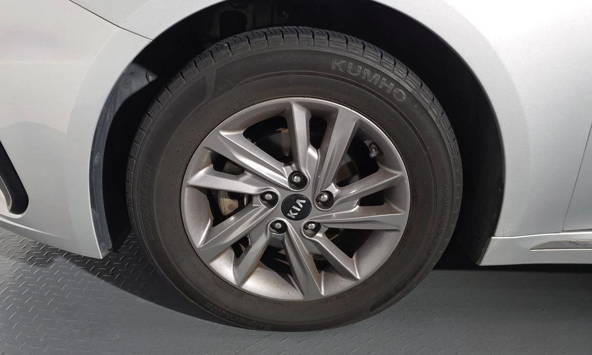 Kia K5  - изображение 5