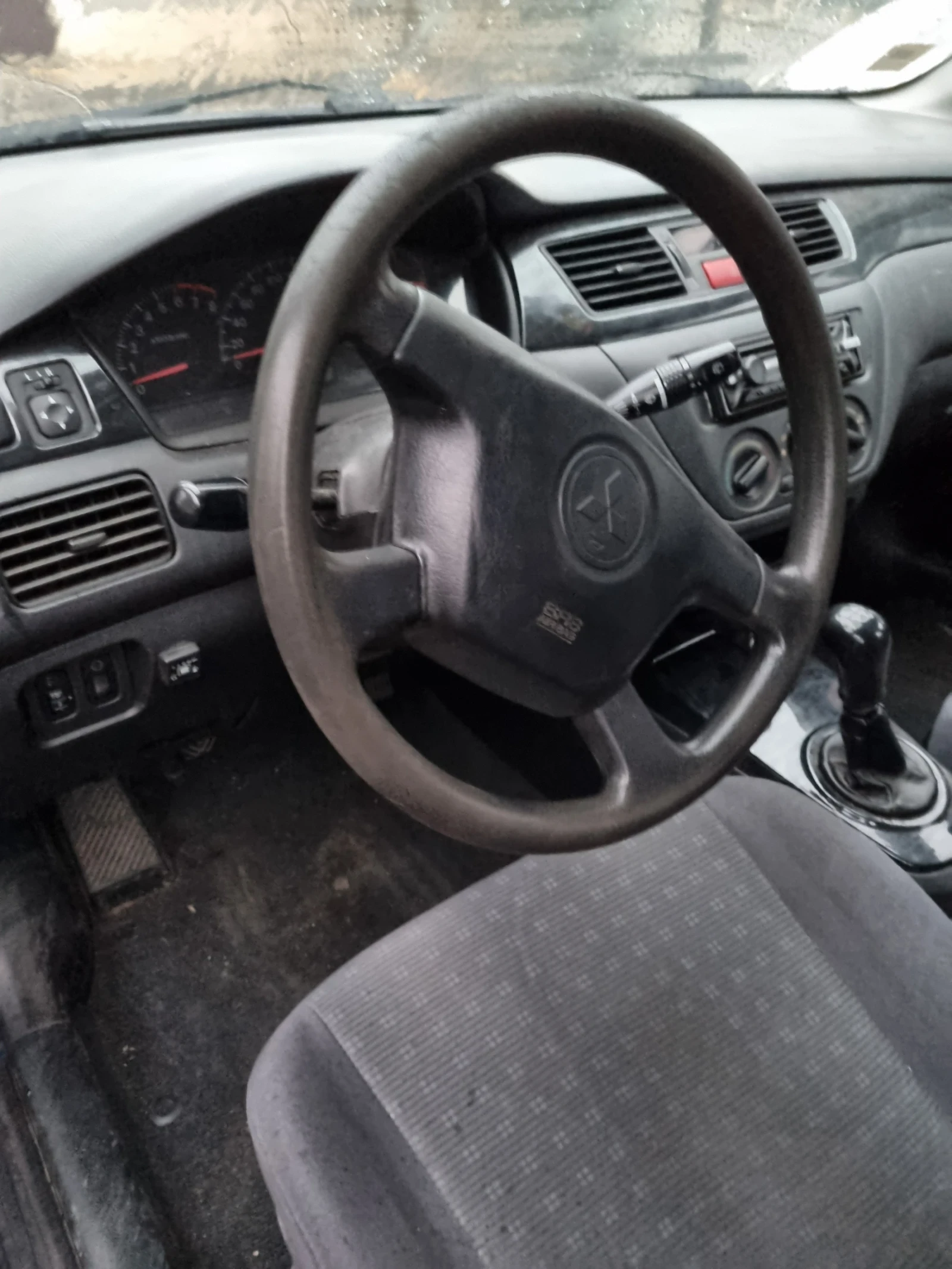 Mitsubishi Lancer  - изображение 5