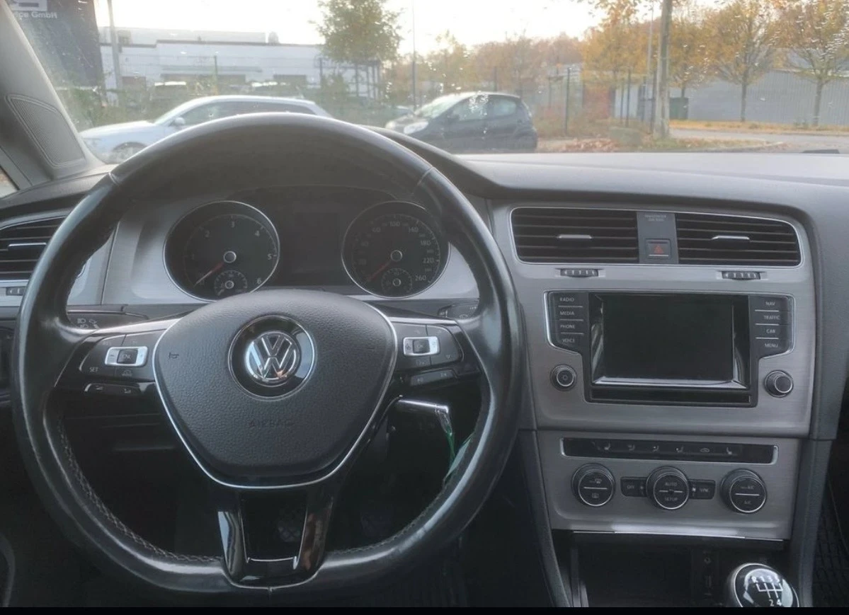 VW Golf 7 Variant Comfortline - изображение 4