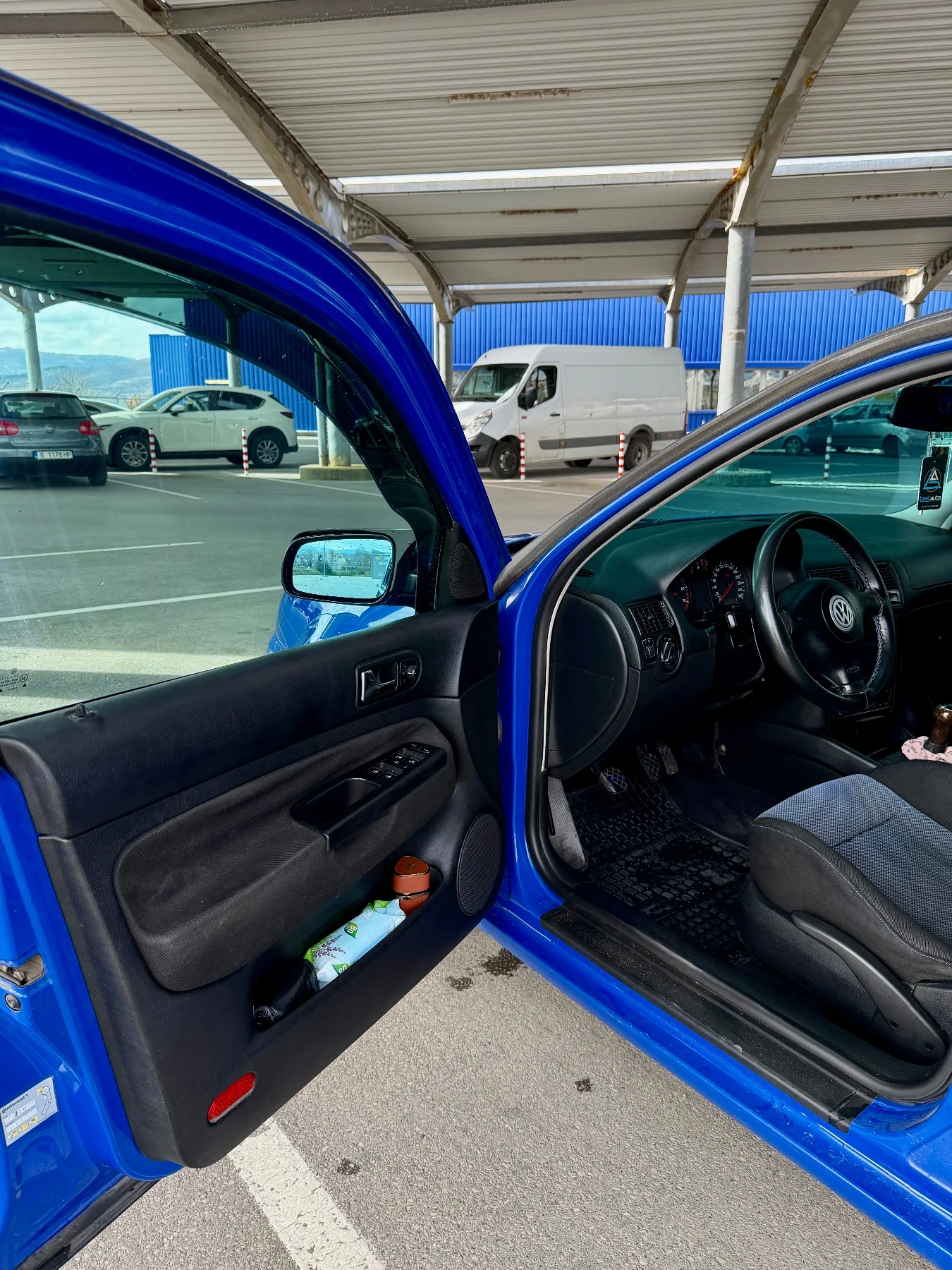 VW Golf 1.8T GTI LPG, снимка 11 - Автомобили и джипове - 53933747