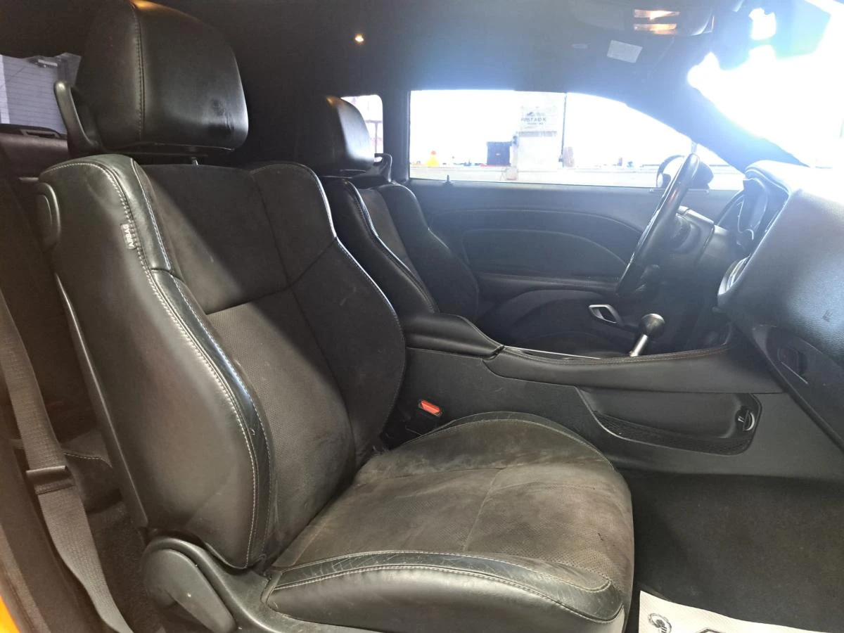 Dodge Challenger * АвтоКредит * (ЦЕНА ДО БГ), снимка 14 - Автомобили и джипове - 54064292