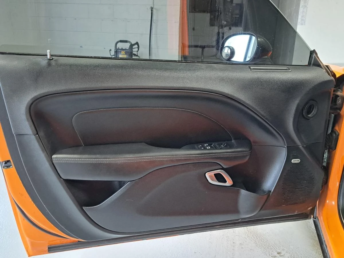 Dodge Challenger * АвтоКредит * (ЦЕНА ДО БГ), снимка 15 - Автомобили и джипове - 54064292