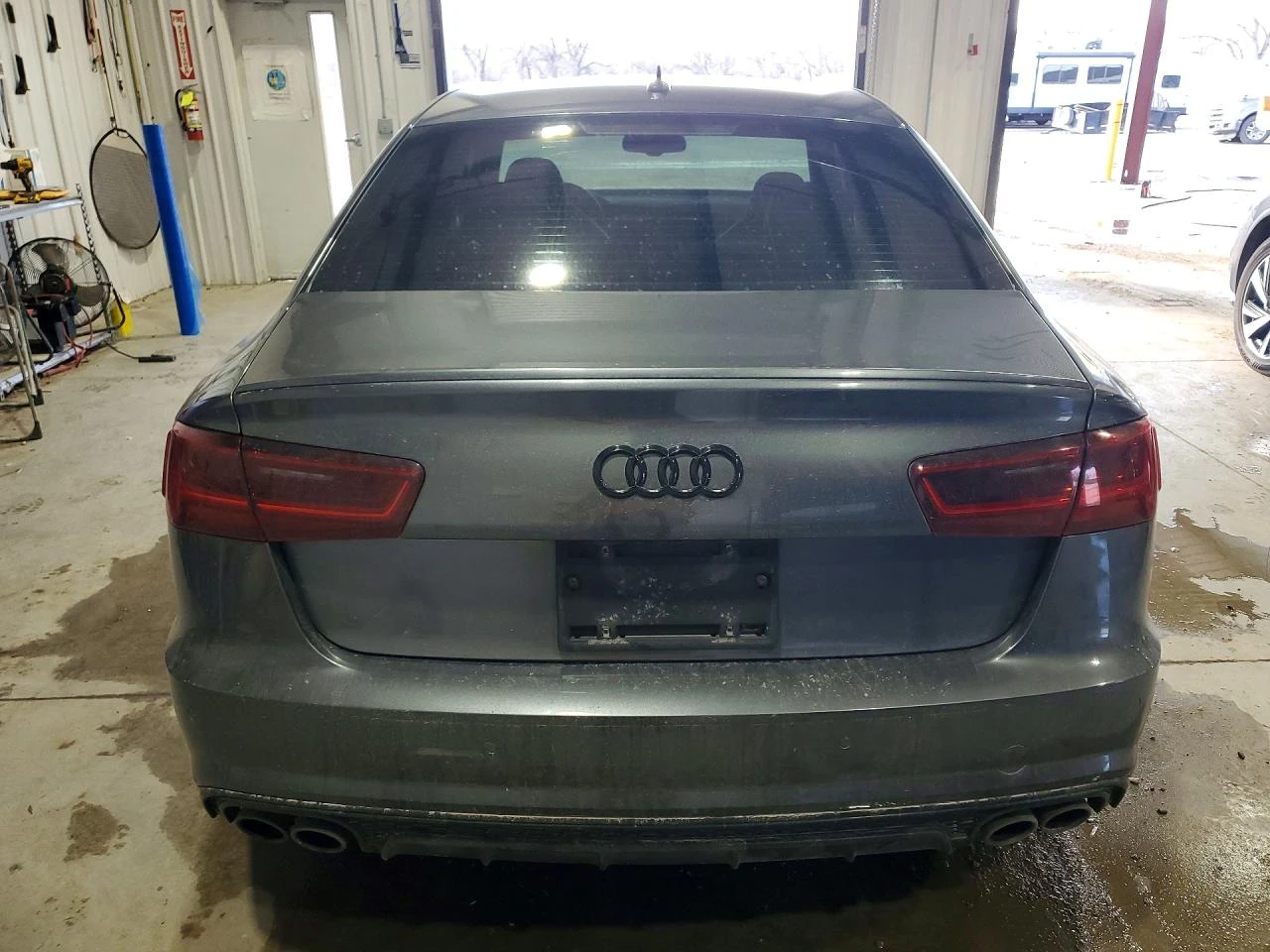 Audi S6 ДИСТРОНИК/ОПЦИЯ ЗА ЛИЗИНГ ОТ 280 ЕВРО НА МЕСЕЦ, снимка 6 - Автомобили и джипове - 54141525