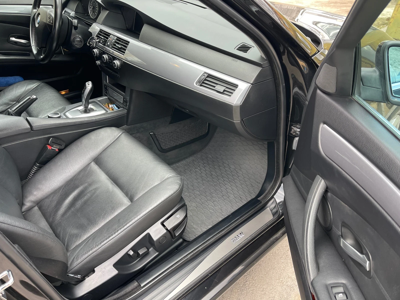 BMW 523 525, снимка 8 - Автомобили и джипове - 54151290