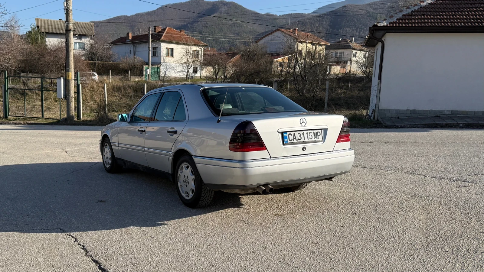 Mercedes-Benz C 250 C250td, снимка 7 - Автомобили и джипове - 54165311