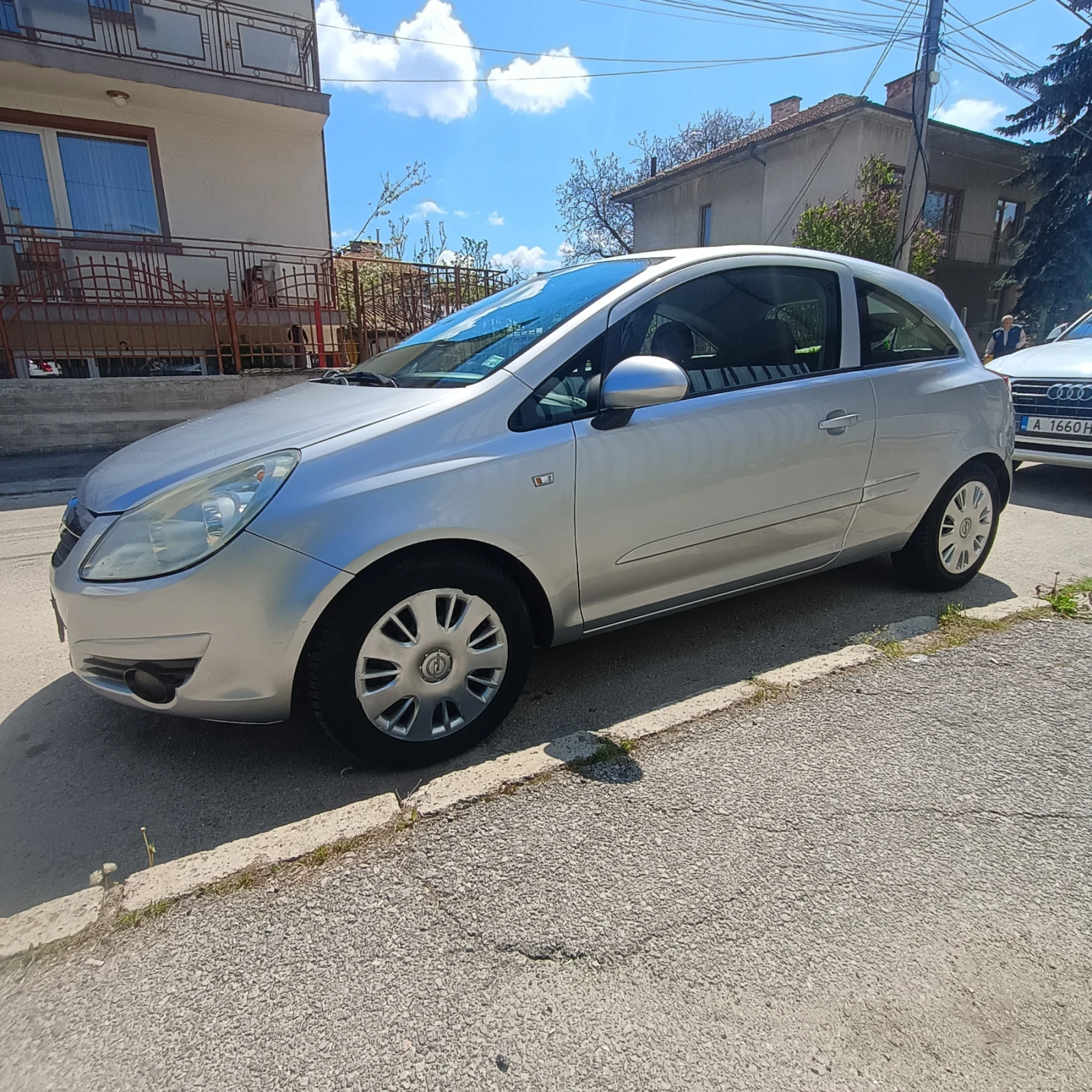 Opel Corsa 1.2, снимка 2 - Автомобили и джипове - 54490968