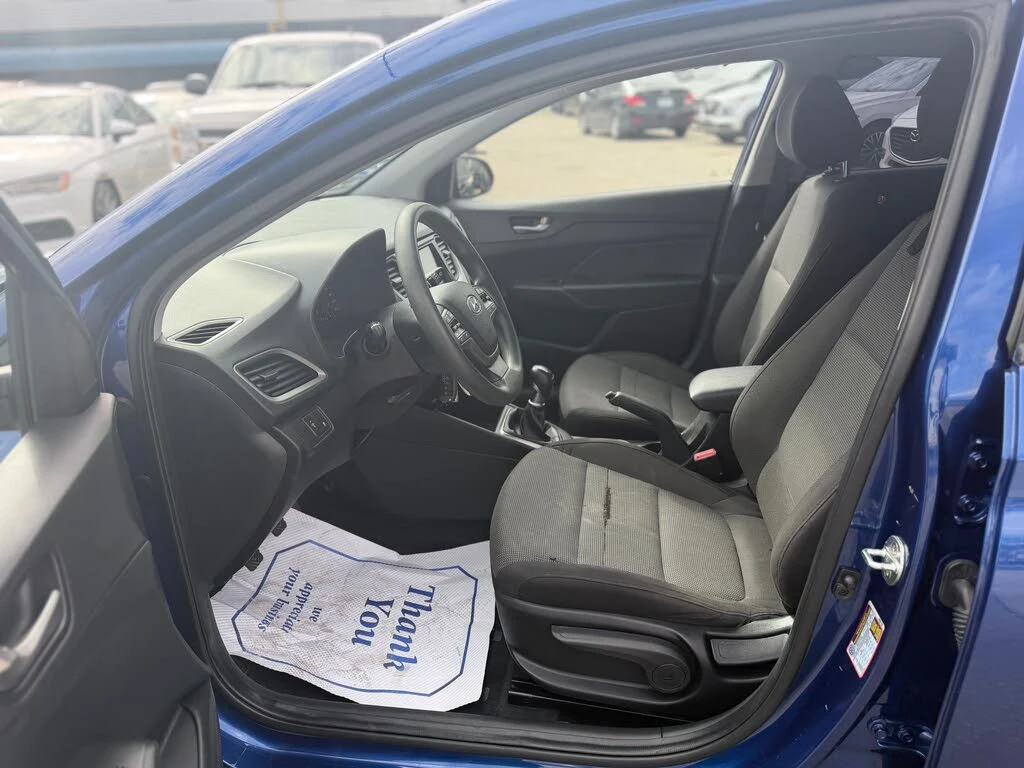 Hyundai Accent SE Sedan FWD ����������  (���� �� ��) | Mobile.bg � ����������� 5