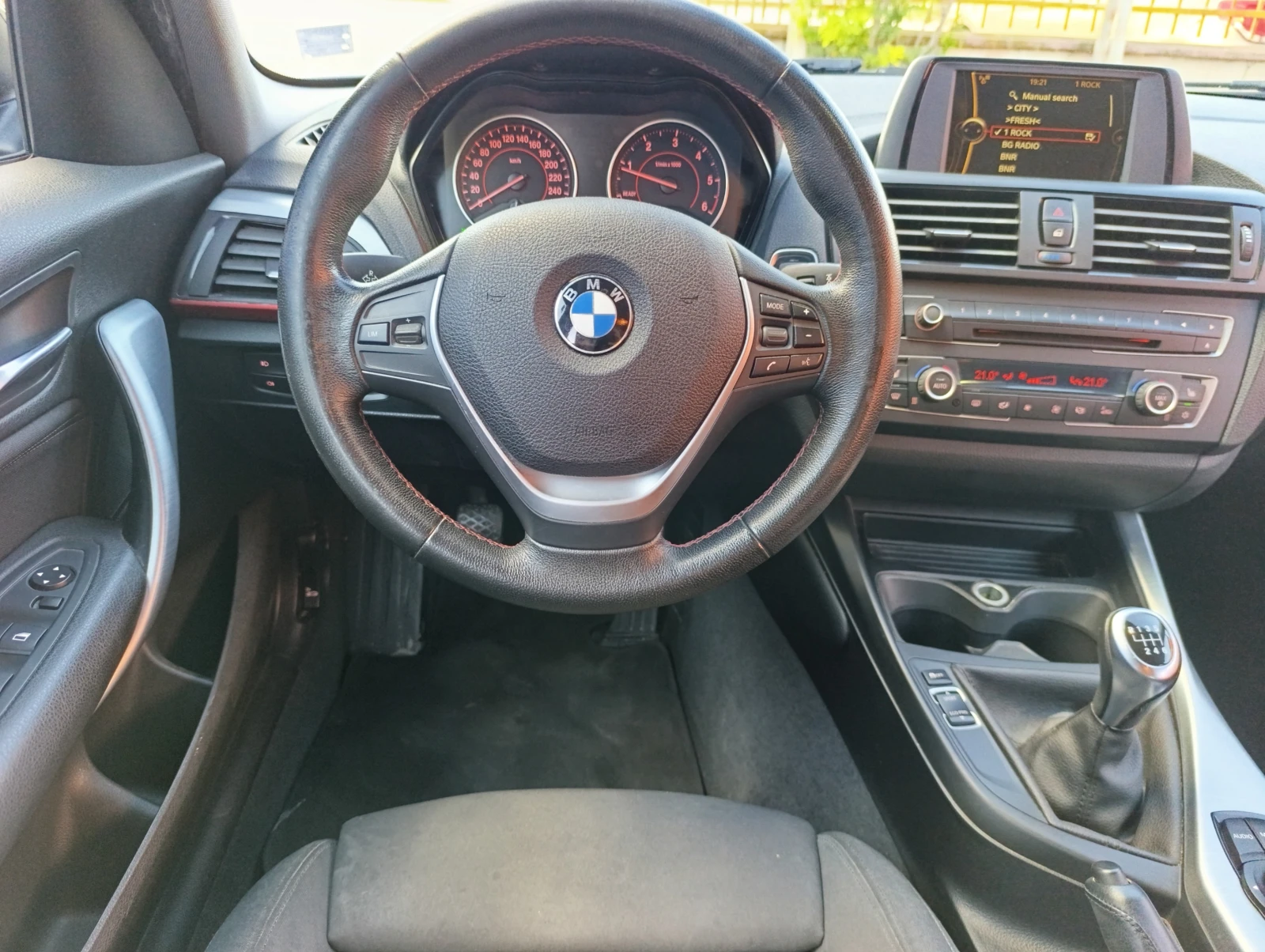 BMW 120 d 2.0 184 PS, снимка 12 - Автомобили и джипове - 54931504