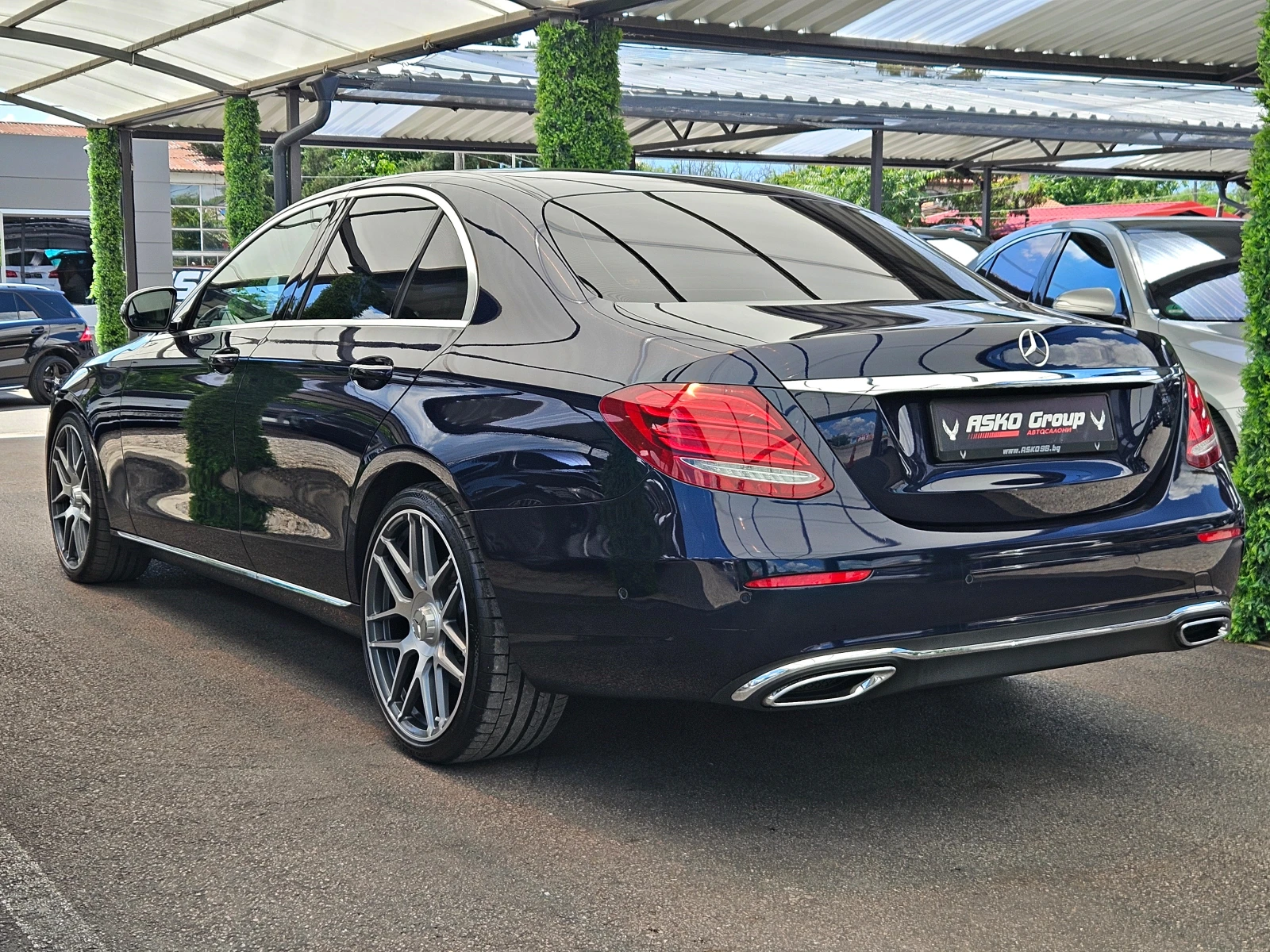 Mercedes-Benz E 350 AMG/GERMANY/МАСАЖ/360CAM/DIGITAL/CAR PLAY/ПОДГР/LI, снимка 7 - Автомобили и джипове - 54957925
