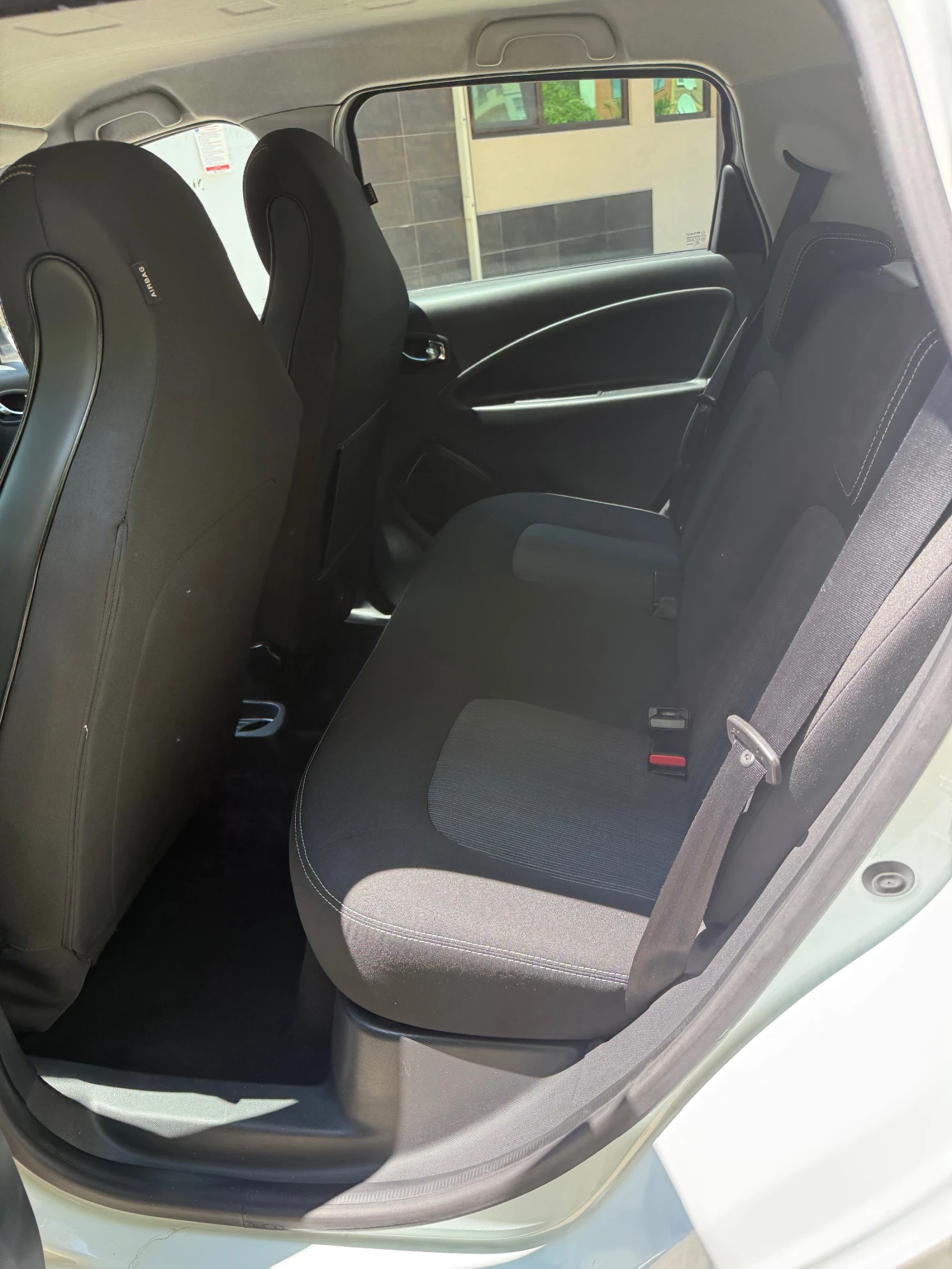 Renault Zoe Zoe 41 kw термо помпа , снимка 12 - Автомобили и джипове - 55140430